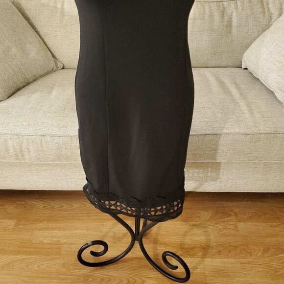 Love by Design Off-the-Shoulder Lace Trim Dress - Picture 5 of 11